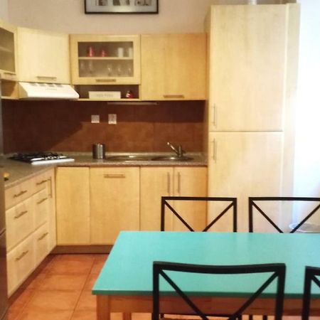 ברטיסלאבה Apartment Mona - Old Town מראה חיצוני תמונה